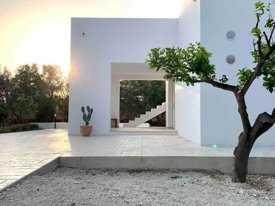 Villa Eraklea Lido di Noto Italy